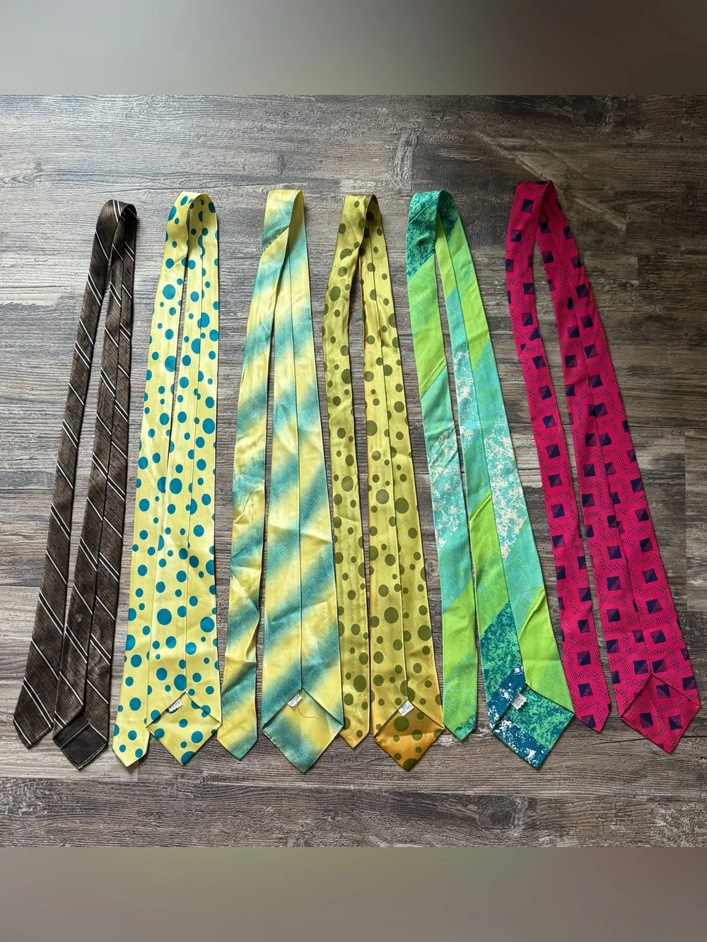 Lot of 6 men’s neck ties unbranded yellow, blue, green, brown, pink